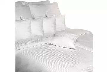Atlasové obliečky Grádl biely prúžok 0,8 cm