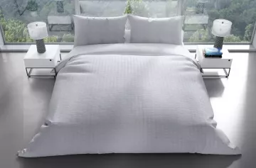 Krepov� oblie�ky biele