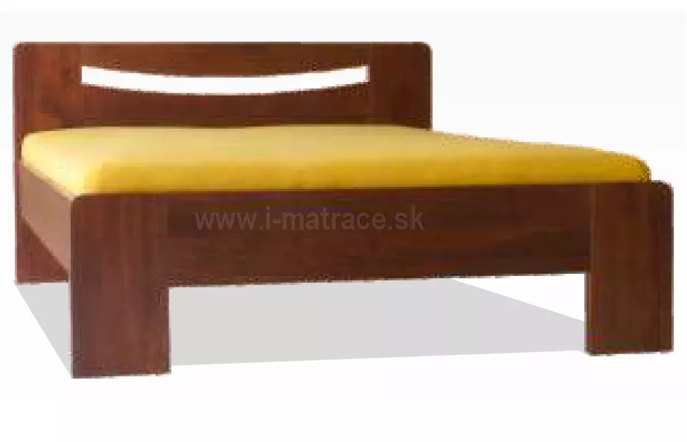 Drevená posteľ z masívu Carlo