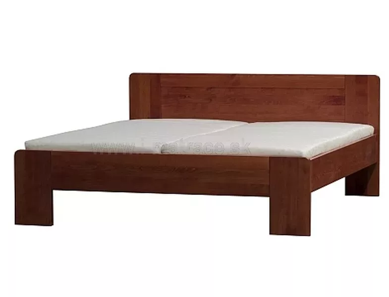 Drevená posteľ Daniel