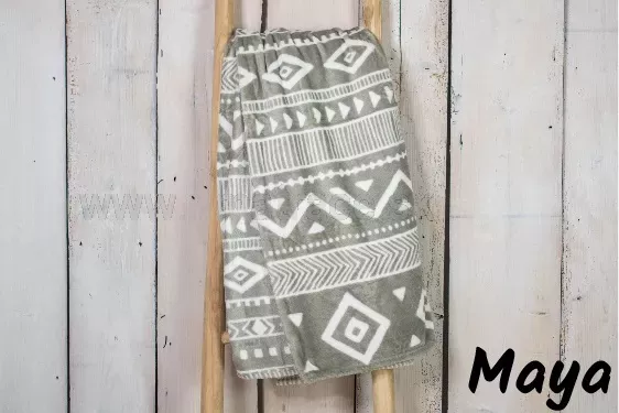 Mikroplyšová deka Maya